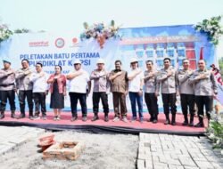 Kapolri Laksanakan Peletakan Batu Pertama Pembangunan Gedung Pusdiklat SPSI di Kawasan Jatiluhur Kab. Purwakarta